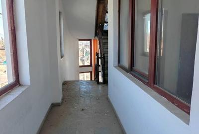 Birou, de 1,380 mp, în Central - 11