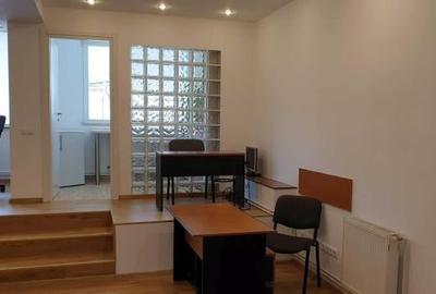 Apartament cu 2 camere semidecomandat, mobilat în Unirii - 3
