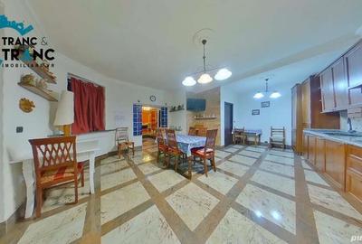 Cladire Centrala pe 3 nivele cu 7 camere si 10 parcari in curte - 3