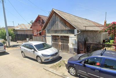 Casă cu 2 camere cu Teren 395 Mp în Central - 3