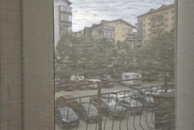 Apartament cu 3 camere decomandat în Roșu - 6