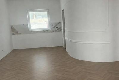 Casă cu 5 camere cu Teren 433 Mp în Oncea - 10