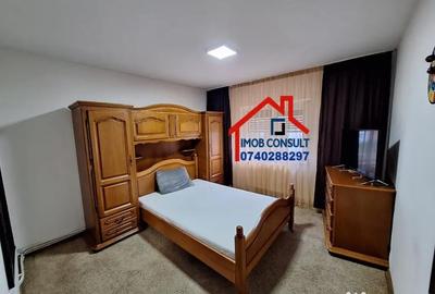 Apartament cu 3 camere decomandat în Mioriței - 2