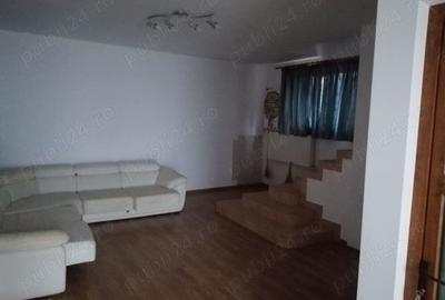 Casă cu 3 camere în Central - 1