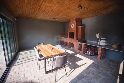 Cabana (8 dormitoare ?i piscina interioara) de vanzare in Bozanta Mare - 2