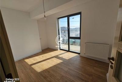 Apartament cu 3 camere decomandat în Frumoasa - 3