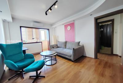 Apartament cu 3 camere semidecomandat, mobilat în Tineretului
