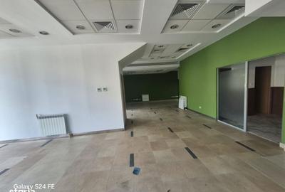 Spațiu comercial, de 200 mp, în Ștefan cel Mare - 10