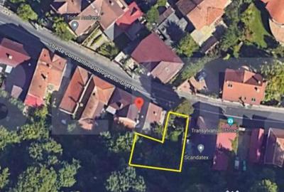 Teren de 900 mp, în Central - 2