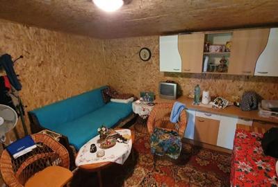 Teren de 1381 mp, în Cocorăștii Colț - 15