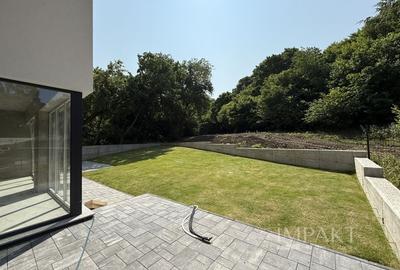 Case cuplate la liziera padurii , ideale pentru 2 familii ! - 8