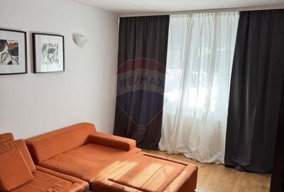 Apartament in zona Gorjului 3 camere - 1