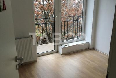 Apartament cu 2 camere semidecomandat, mobilat în Valea Aurie - 4