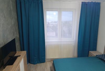 Inchiriez apartament 3 camere zona Florilor - 3
