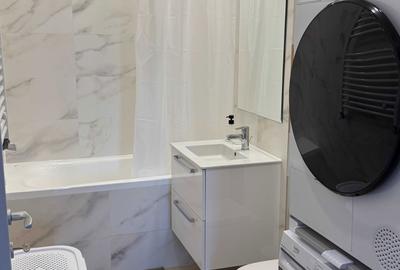 Apartament cu 2 camere semidecomandat în Cățelu