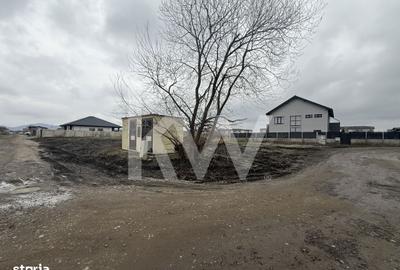 Spațiu comercial, în Sânpetru - 9