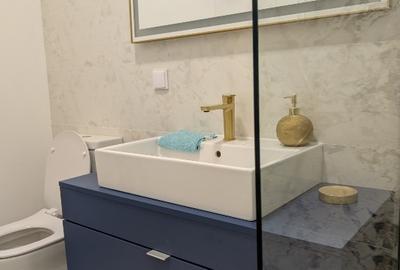Apartament cu 2 camere semidecomandat, mobilat în Tractorul - 5