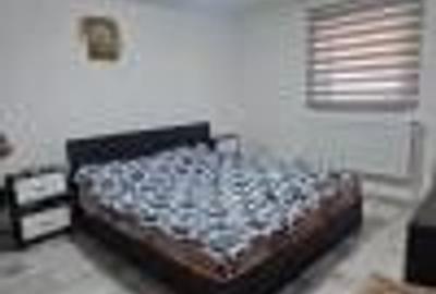 Casă cu 3 camere cu Teren 2235 Mp în Rotbav - 1