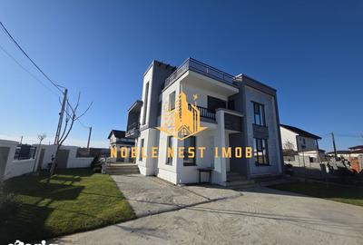 Casă cu 4 camere cu Teren 315 Mp în Războieni - 1