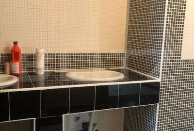 Oportunita!!!Casa individuala, P+1E+M, 250mp, teren 172mp, central Targoviste - 8