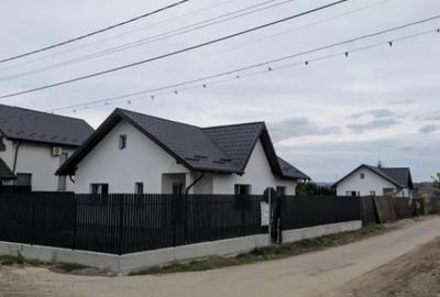 Casă cu 3 camere cu Teren 300 Mp în Central - 6