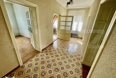 Casă cu 3 camere cu Teren 235 Mp în Central - 7