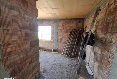 Casă cu 4 camere în Cornești - 3