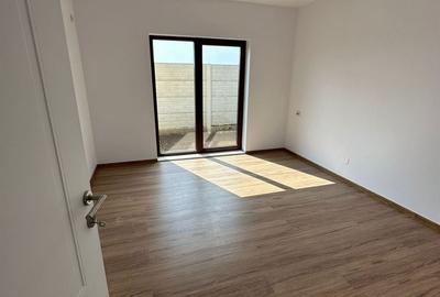 Casă individuală cu 3 camere cu Canalizare în Dascălu - 5