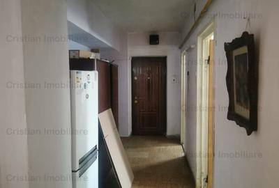 Apartament cu 4 camere decomandat în Călărași - 10