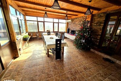 Casă cu 8 camere cu Teren 1146 Mp în Vânători - 10