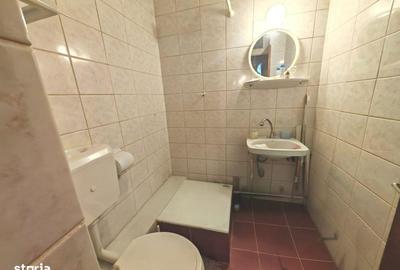 Apartament cu 4 camere decomandat în Rahova - 1