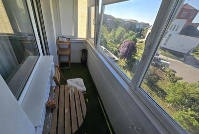 Apartament cu 2 camere decomandat în Girocului - 9