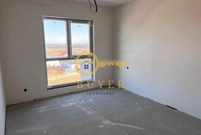 Casă cu 4 camere cu Teren 300 Mp în Central - 3