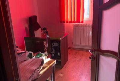 Apartament cu 2 camere decomandat în Central - 2
