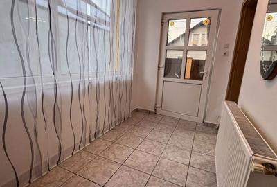 Casă cu 2 camere cu Teren 550 Mp în Central - 8
