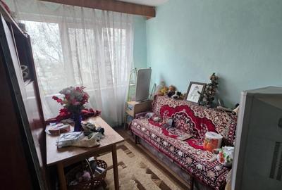 Apartament cu 2 camere semidecomandat în Viziru 2 - 4