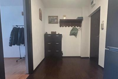 Calea Bucure?ti - 3 camere, spatios, etaj intermediar, boxa! - 9