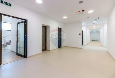 Spațiu comercial, de 38 mp, în Ultracentral - 18