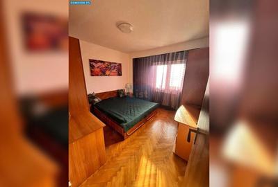 Apartament cu 3 camere decomandat în Zorilor - 1