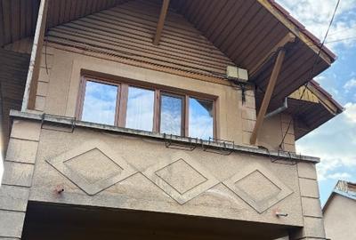Casă individuală cu 5 camere cu Canalizare în Central - 13
