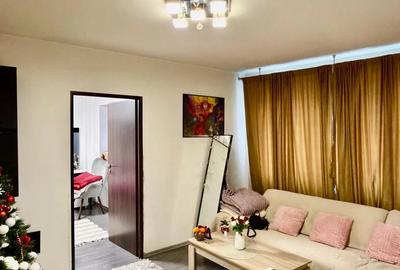 [PROPRIETAR] Podu Ro? - 2 camere - 50m2 - etaj 3 4 - 9