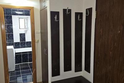 Apartament cu 3 camere decomandat în Decebal - 4