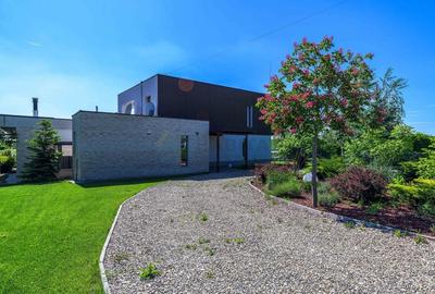 Vila Escapada | Piscină & Garaj pentru Barcă - 35