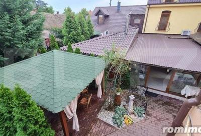 Casă cu 24 camere cu Teren 1380 Mp în Mehala - 1