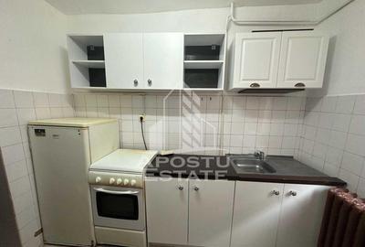 Apartament cu 1 camera, decomandat, zona Girocului