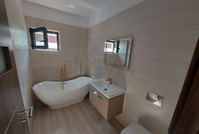 Vila 5 camere in Tunari tip Duplex - 4