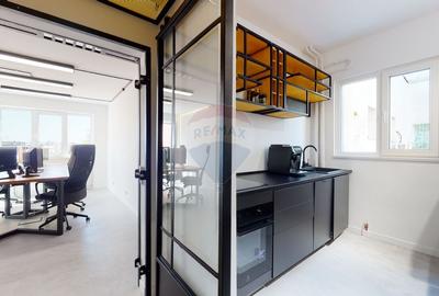 Apartament cu 3 camere semidecomandat, mobilat în Iancului