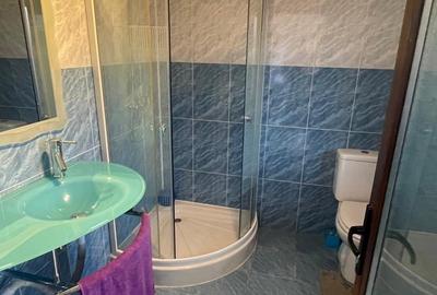 Navodari Vila  P+1+M  Living + 5 camere  86 mp etaj  Construita  in 2011 din bca - 16
