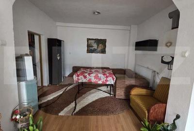 Casă cu 4 camere cu Teren 1500 Mp în Central - 5