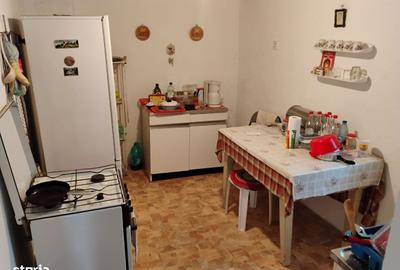 Casă cu 3 camere în Poiana - 15